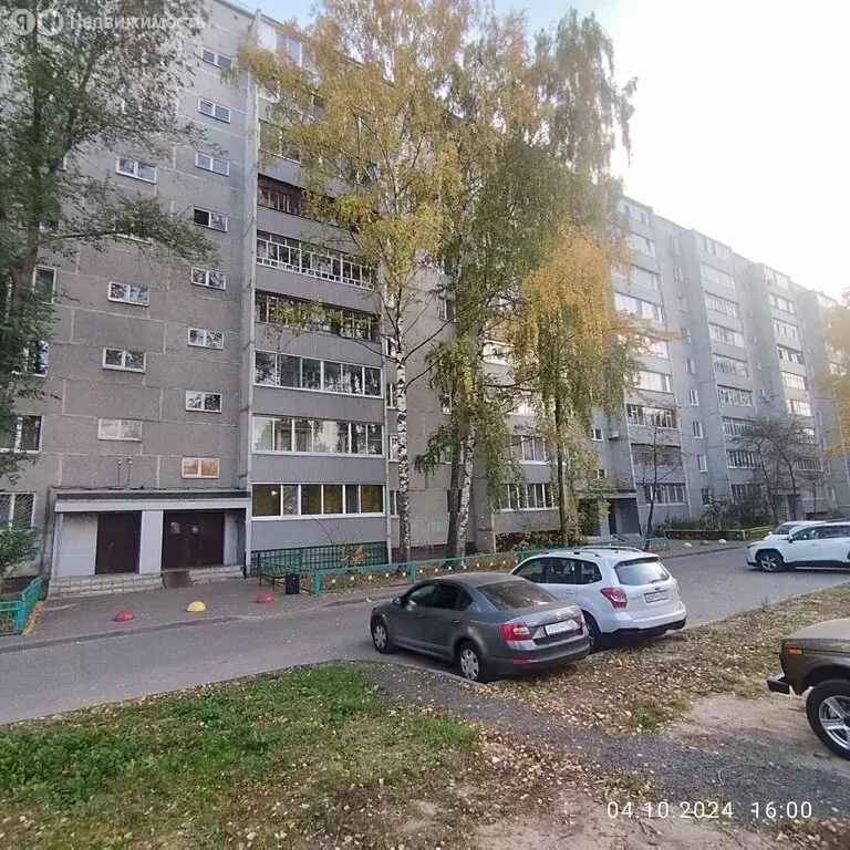 3-комнатная квартира: Казань, проспект Ямашева, 58 (69 м) - Фото 1