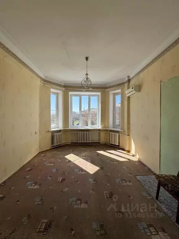 2-к кв. Волгоградская область, Волгоград ул. Дзержинского, 4 (50.2 м) - Фото 1