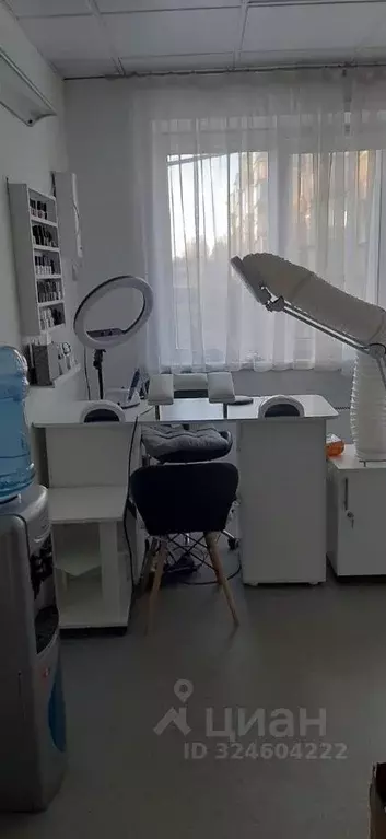 Помещение свободного назначения в Кемеровская область, Мыски ул. ... - Фото 1