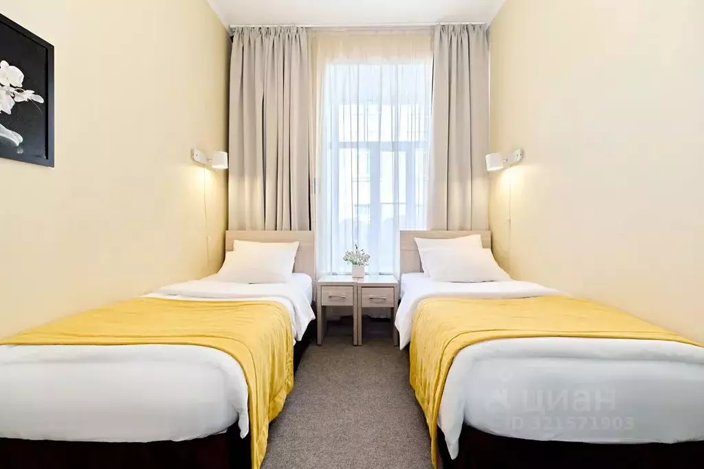 Комната Санкт-Петербург Невский просп., 88 - Фото 1