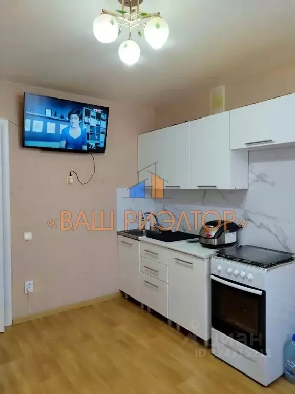 1-к кв. Белгородская область, Губкин ул. Петра Великого, 22 (33.3 м) - Фото 1