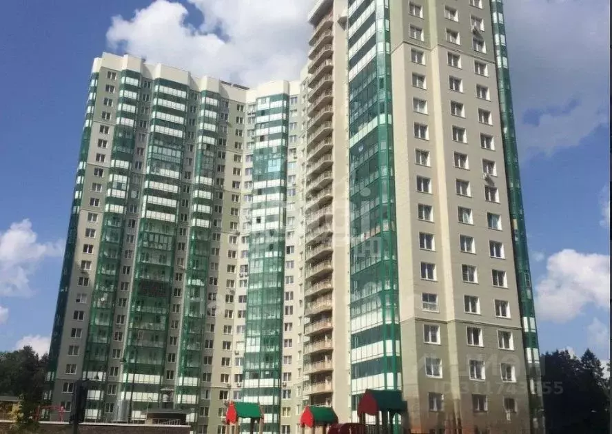 Гараж в Московская область, Красногорск бул. Космонавтов, 17 (13 м) - Фото 1