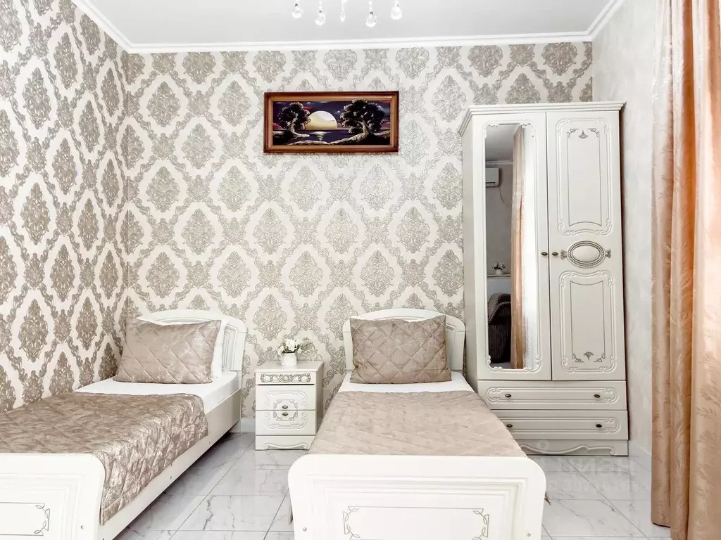 Комната Краснодарский край, Сочи Адлер жилрайон, ул. Павлика Морозова, ... - Фото 2