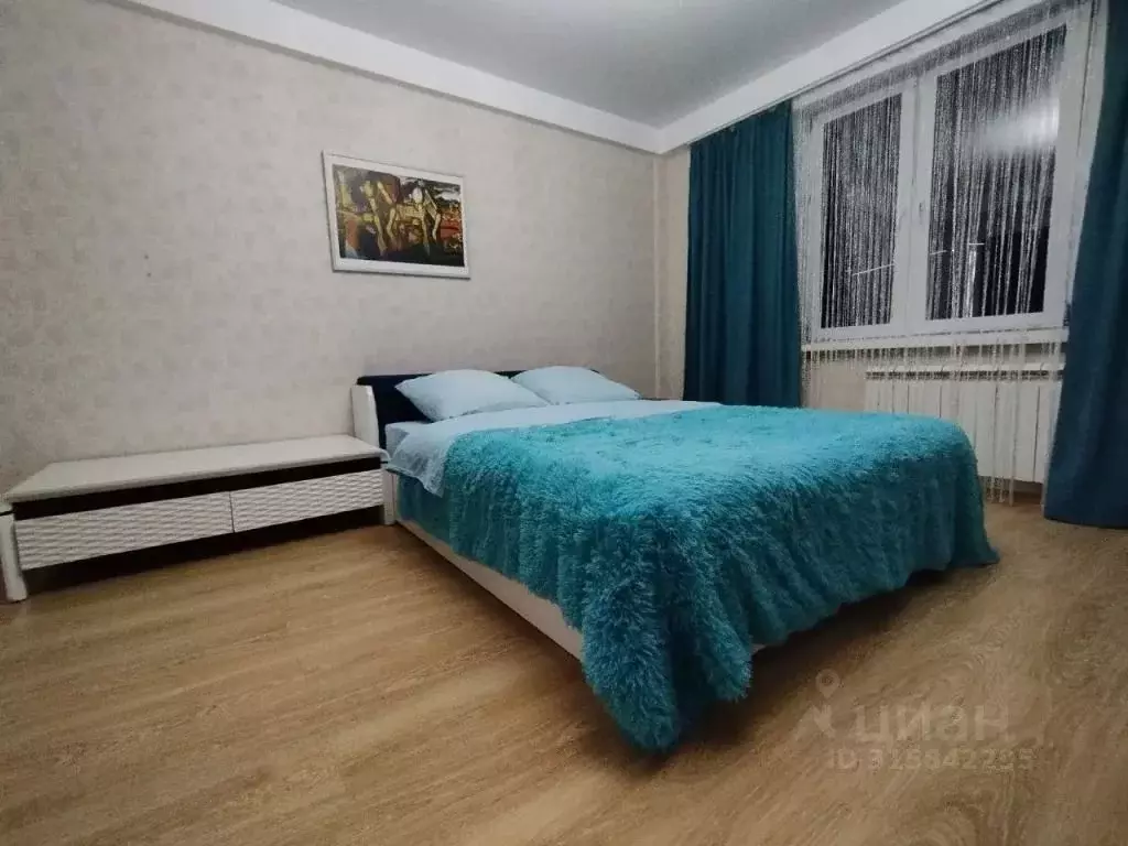 1-к кв. Челябинская область, Челябинск ул. Труда, 158 (50.0 м) - Фото 1