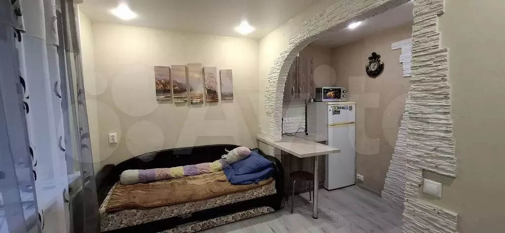 Комната 14 м в 6-к., 4/9 эт. - Фото 1