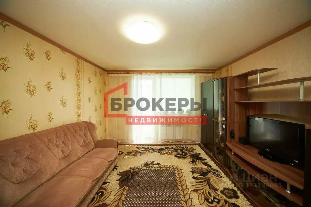3-к кв. Севастополь ул. Косарева, 21 (69.8 м) - Фото 0