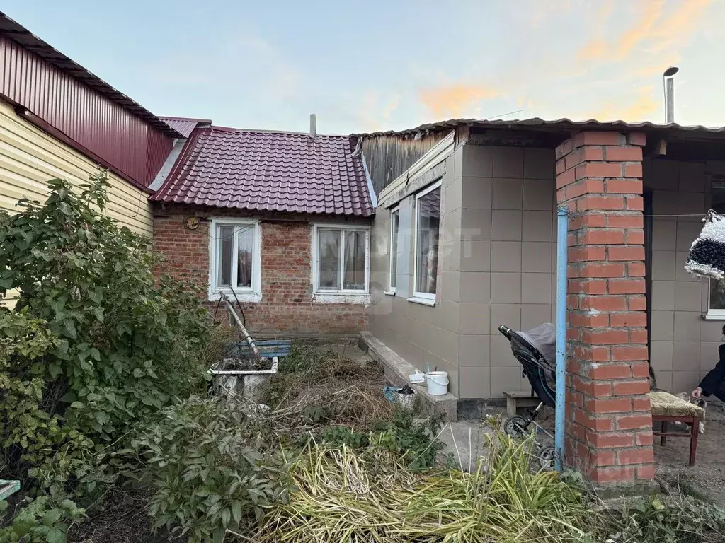 Дом в Оренбургская область, Оренбургский район, пос. Караванный ... - Фото 2