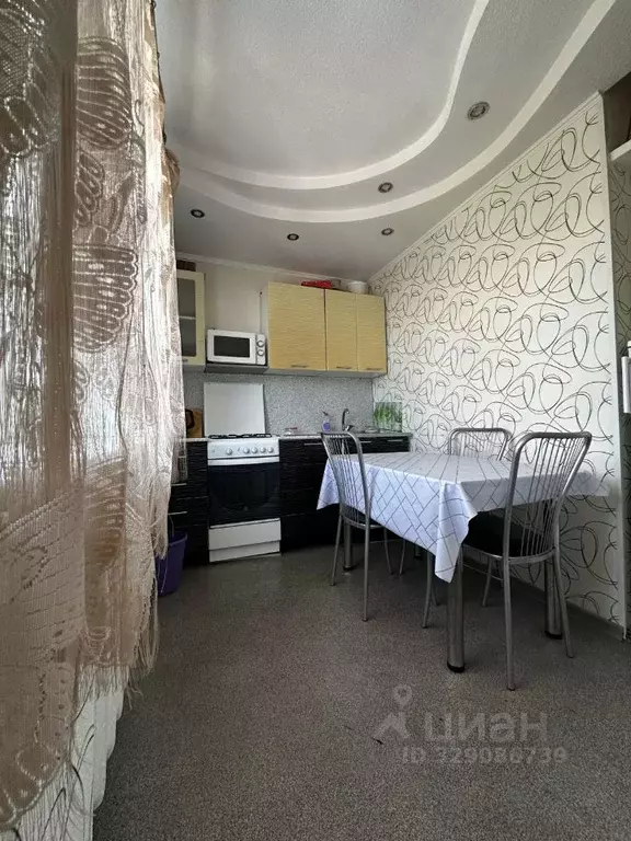 1-к кв. Ханты-Мансийский АО, Нефтеюганск 8-й мкр, 4 (30.0 м) - Фото 2