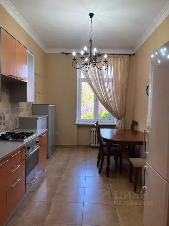 2-к кв. Северная Осетия, Владикавказ ул. Бутырина (86.0 м) - Фото 1