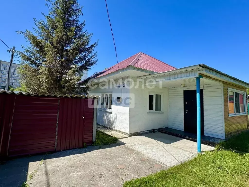 Дом в Алтайский край, Бийск ул. 10-я Нижне-Цесовская, 40 (40 м) - Фото 1