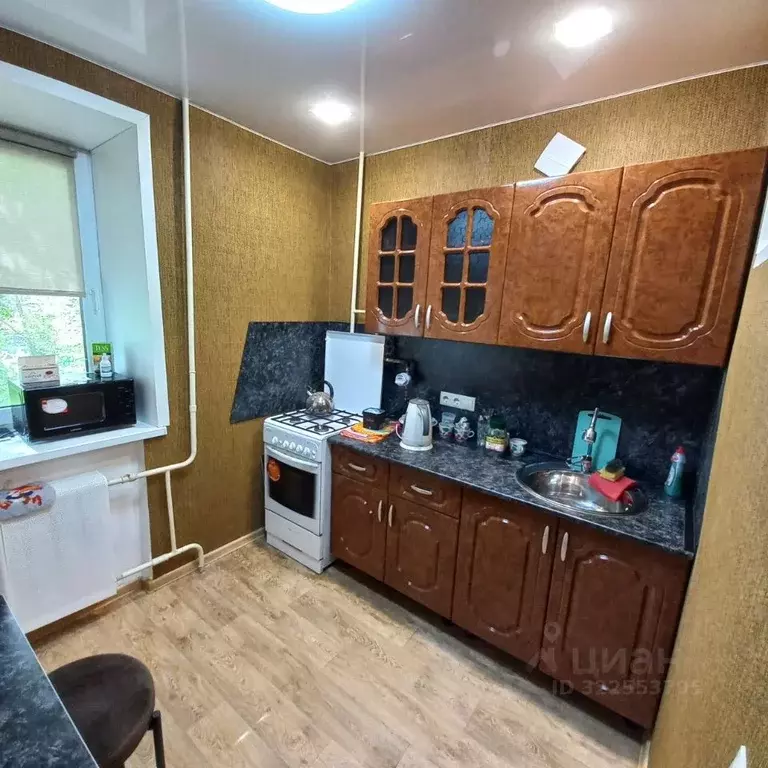 1-к кв. Курганская область, Курган ул. Красина, 75А (33.0 м) - Фото 2