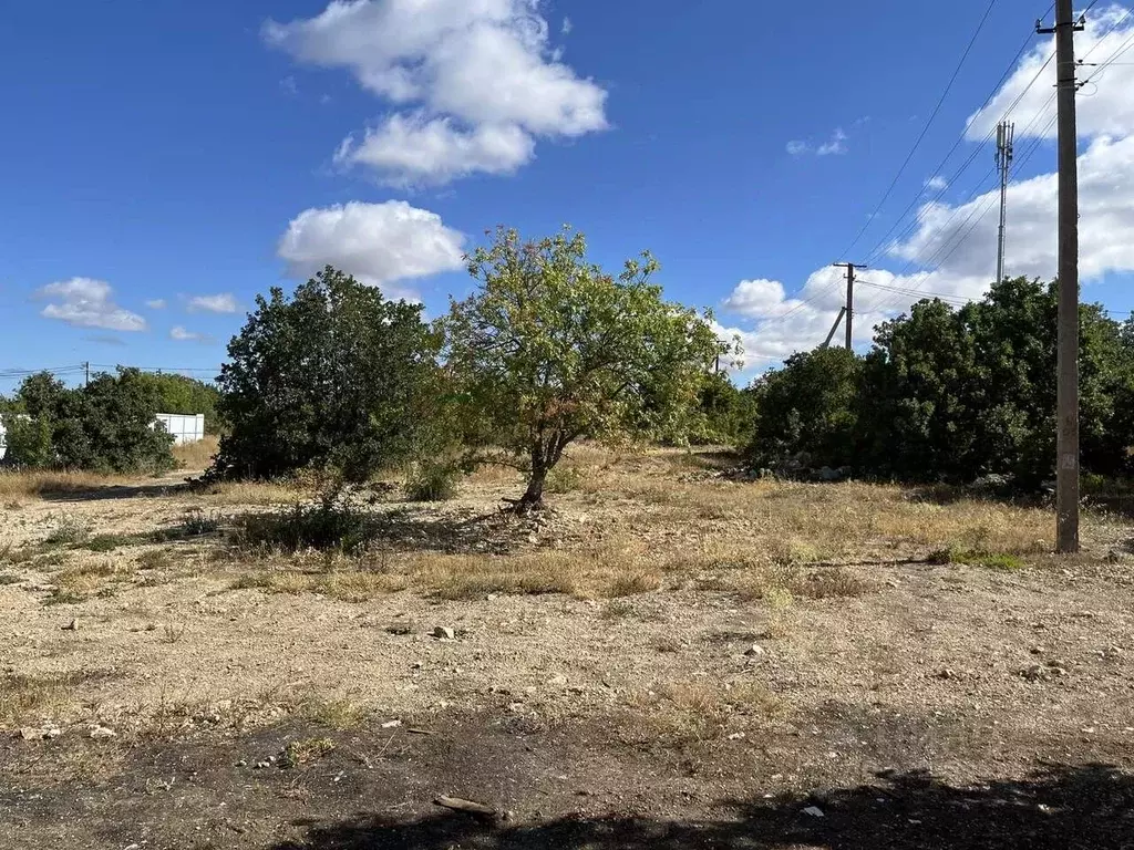 Участок в Севастополь ул. Крейсерская, 50 (5.0 сот.) - Фото 1