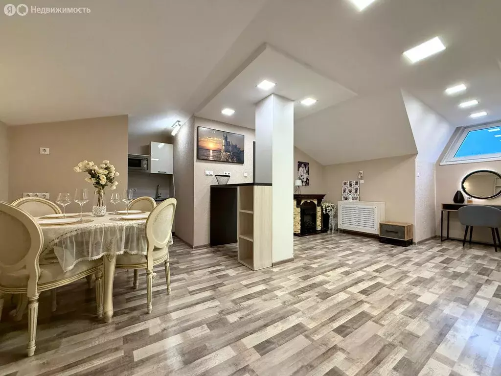 2-комнатная квартира: Киров, Ленинский район, улица Щорса, 37А (57.6 ... - Фото 1