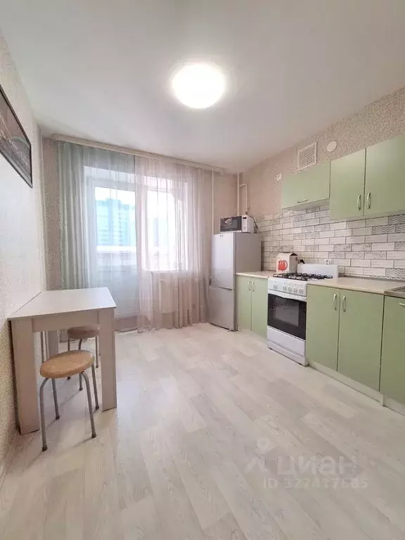 1-к кв. Вологодская область, Череповец Октябрьский просп., 80 (36.0 м) - Фото 2