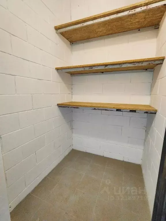 Гараж в Московская область, Красногорск ул. Авангардная, 6 (2 м) - Фото 1