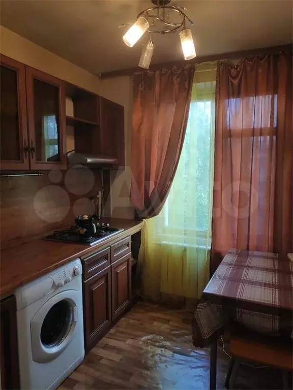 1-к. квартира, 30 м, 5/5 эт. - Фото 1