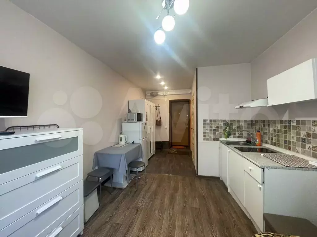 1-к. квартира, 18 м, 2/5 эт. - Фото 1