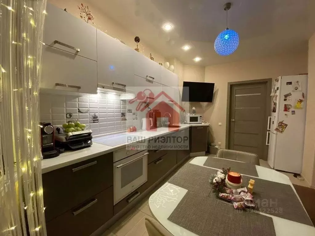 2-к кв. Самарская область, Самара просека 7-я, 98 (70.3 м) - Фото 1