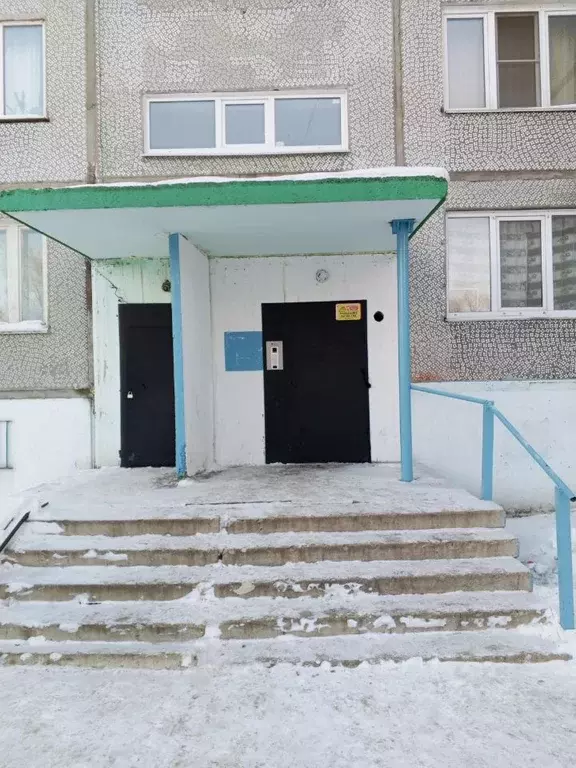 1-к кв. Омская область, Омск просп. Космический, 101к1 (30.0 м) - Фото 1