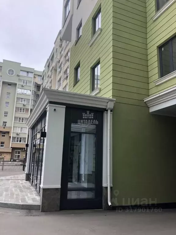 2-к кв. Воронежская область, Воронеж пл. Ленина, 6а (80.0 м) - Фото 0