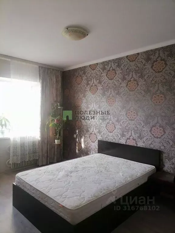 3-к кв. Белгородская область, Белгород ул. Есенина, 8 (71.0 м) - Фото 2