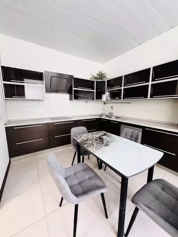 3-к кв. Москва ул. Столетова, 17 (110.0 м) - Фото 1