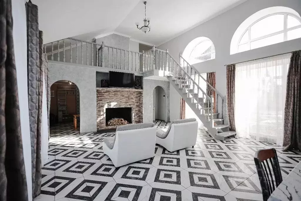 Дом в Орловская область, Орловский район, д. Медведево ул. ... - Фото 1