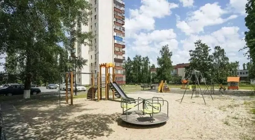 2-к кв. Белгородская область, Старый Оскол Олимпийский мкр, 38 (49.0 ... - Фото 0
