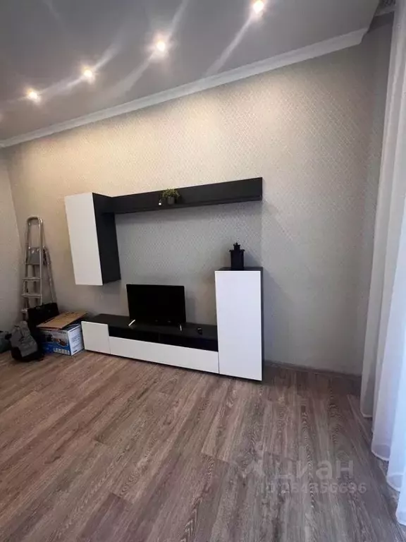 2-к кв. Татарстан, Казань ул. Бутлерова, 45 (59.0 м) - Фото 0