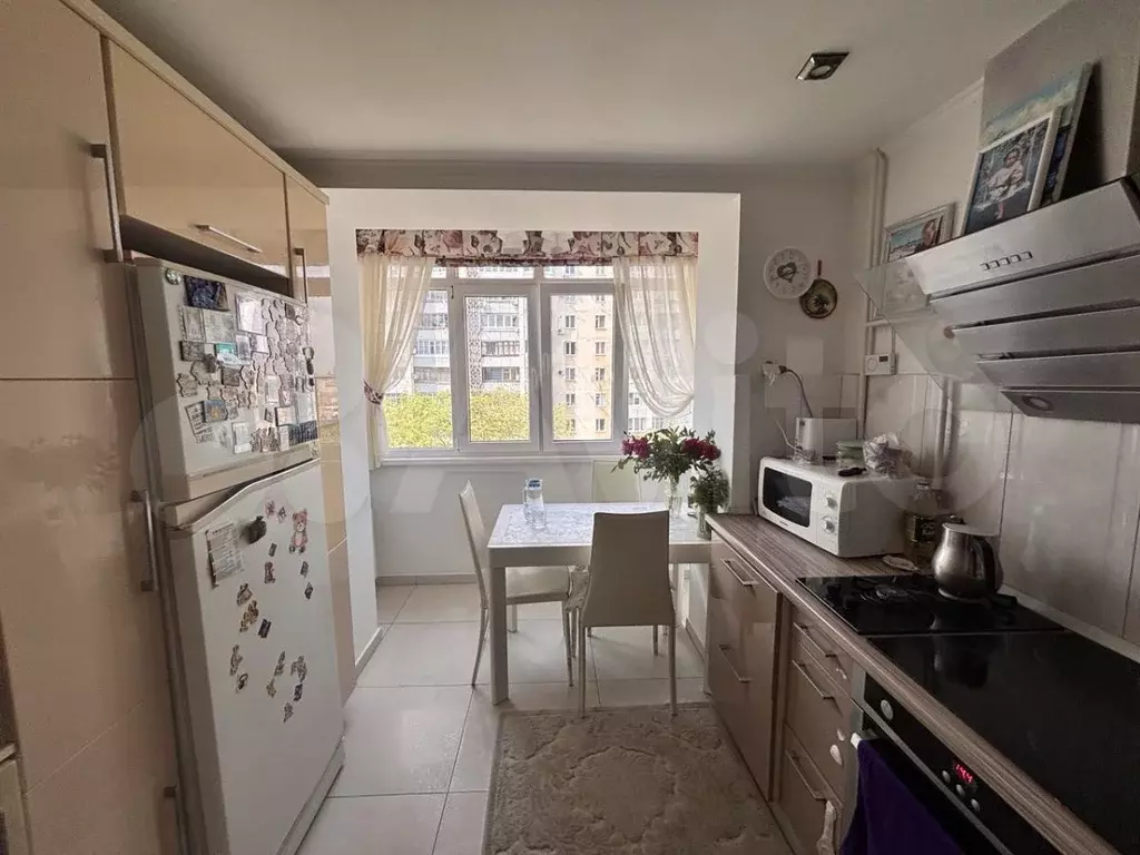 3-к. квартира, 68,3 м, 4/9 эт. - Фото 1
