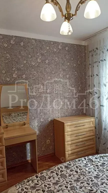 2-к кв. Курская область, Курск просп. Победы, 12 (56.2 м) - Фото 1