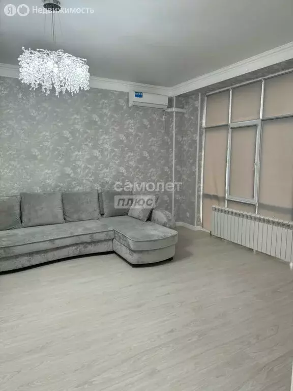 1-комнатная квартира: Грозный, улица Сайханова, 133к4 (49 м) - Фото 1