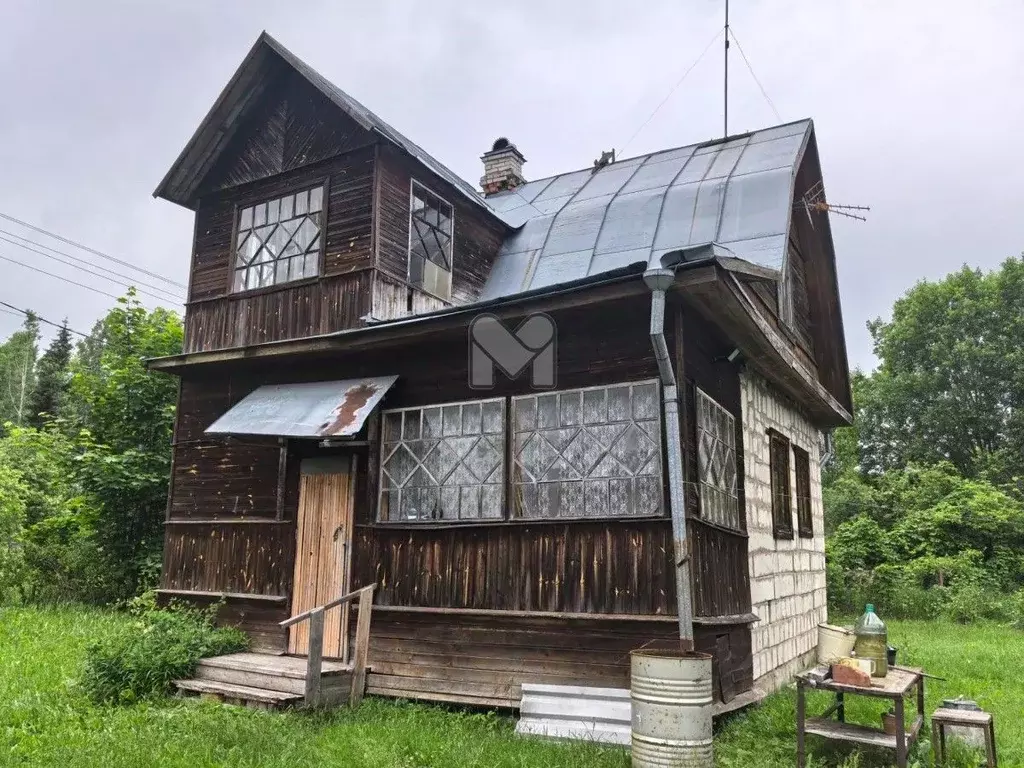 Дом в Ленинградская область, Лужский район, Мшинское с/пос, Мшинская ... - Фото 1