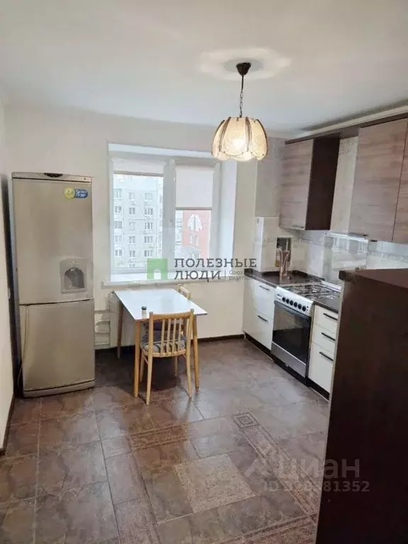 2-к кв. Белгородская область, Белгород просп. Славы, 18 (62.0 м) - Фото 2