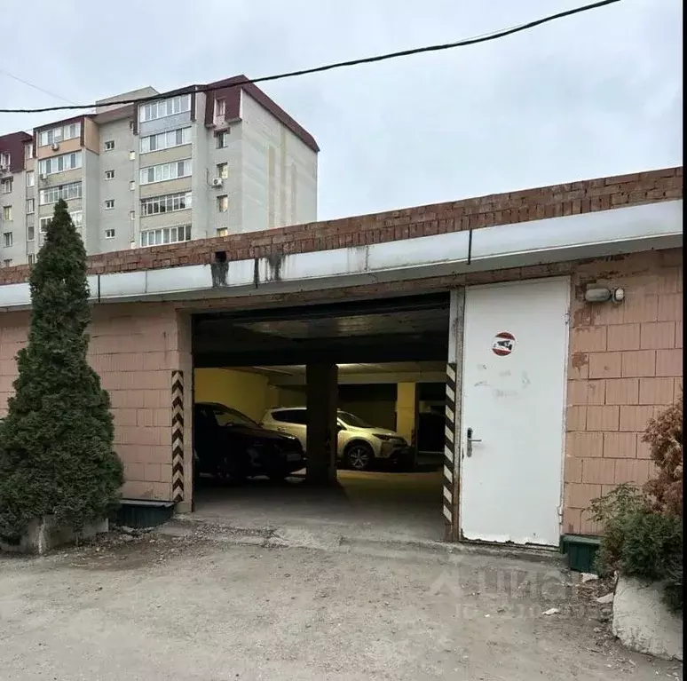 Гараж в Саратовская область, Саратов Новоузенская ул., 8 (13 м) - Фото 0