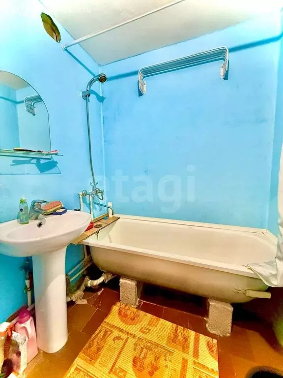 1-комнатная квартира: Тюмень, улица Николая Чаплина, 121 (34.1 м) - Фото 2