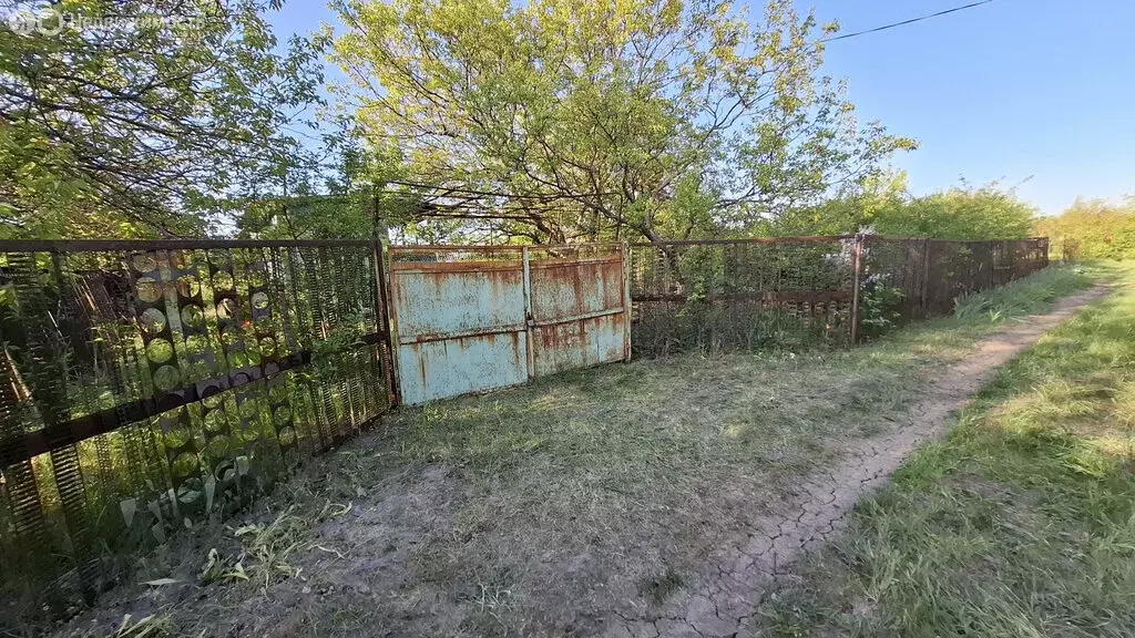 Дом в Кутейниковское сельское поселение, хутор Октябрьский (15 м) - Фото 1