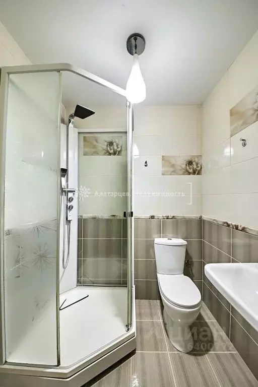 3-к кв. Томская область, Томск Телецентр мкр, ул. Больничная, 8А (90.0 ... - Фото 1