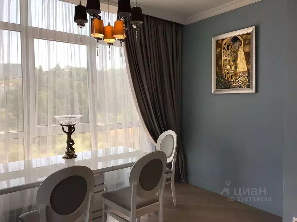 2-к кв. Краснодарский край, Сочи Центральный мкр, пер. Горького, 18 ... - Фото 1