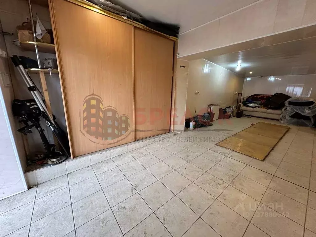 Гараж в Ростовская область, Ростов-на-Дону ул. Малиновского, 30 (30 м) - Фото 1