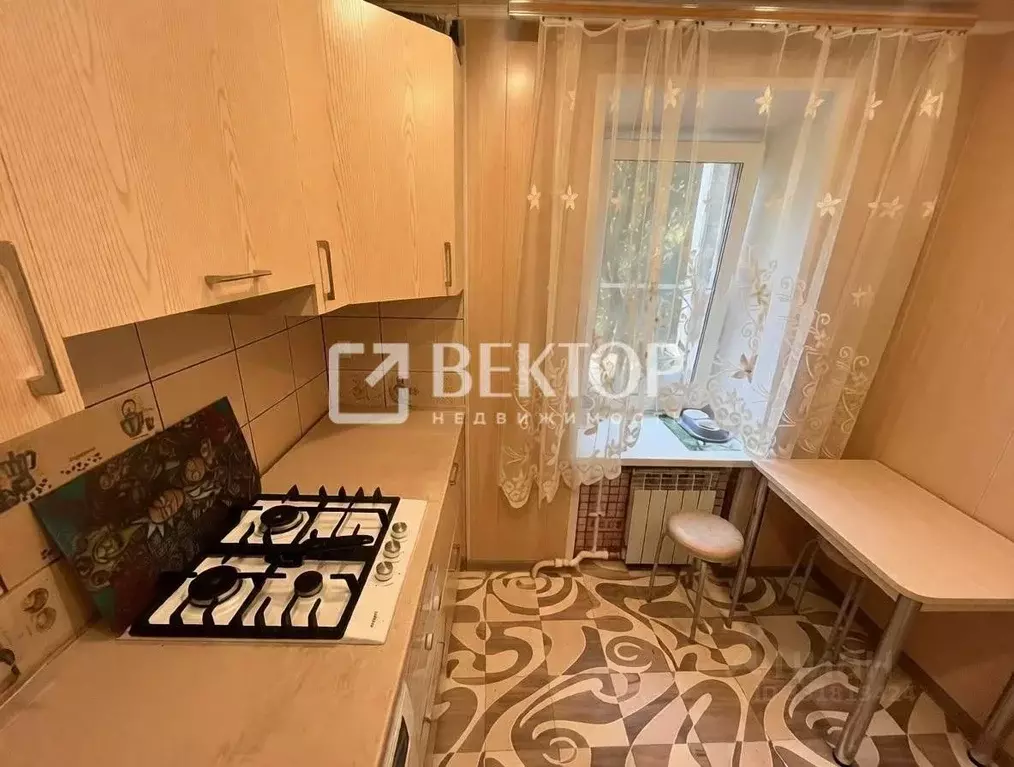 1-к кв. Ивановская область, Иваново ул. Летчика Захарова, 27 (33.5 м) - Фото 1