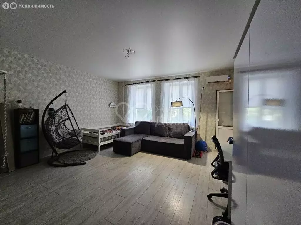 3-комнатная квартира: Волгоград, Запорожская улица, 4 (78 м) - Фото 1