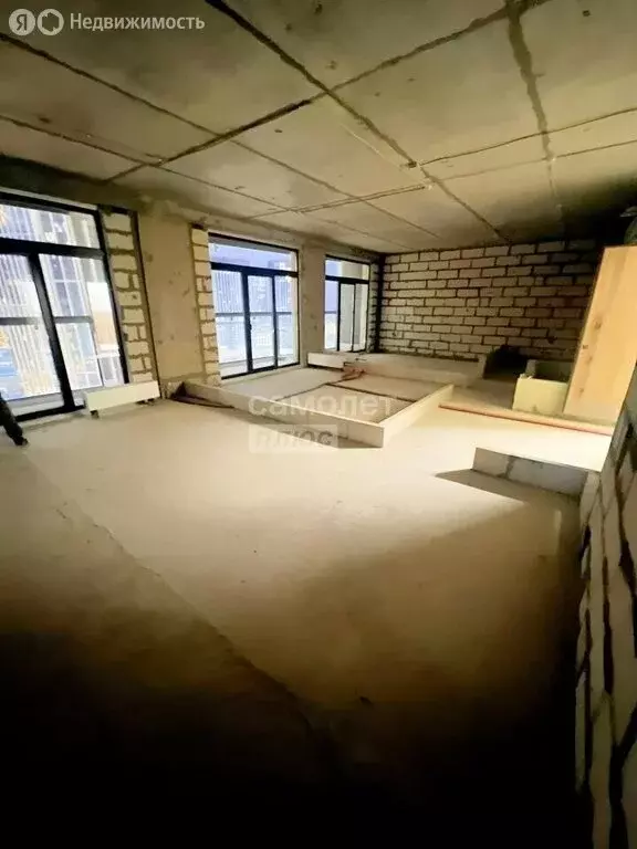 3-комнатная квартира: Москва, улица Янковского, 1к2 (72 м) - Фото 0