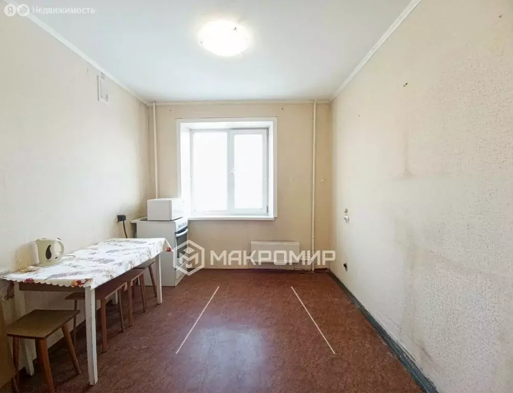 3-комнатная квартира: Пермь, бульвар Гагарина, 56 (66.7 м) - Фото 1