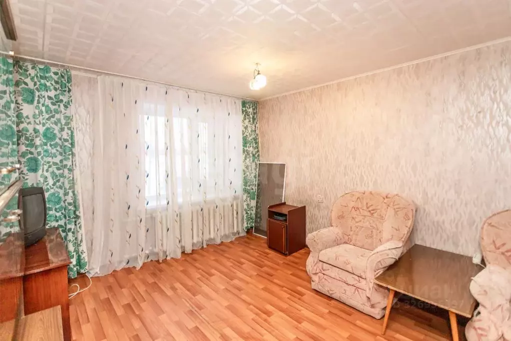 Комната Татарстан, Набережные Челны Цветочный бул., 9/24Г (31.4 м) - Фото 1