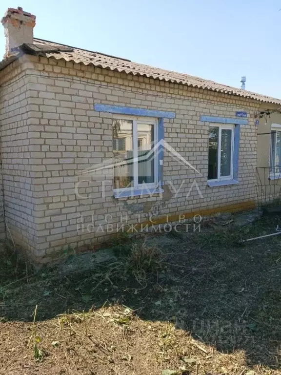 Дом в Саратовская область, Воскресенский район, Елшанское ... - Фото 0