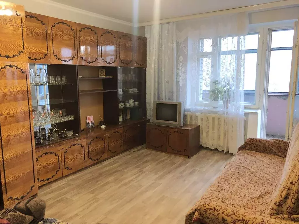 1-к кв. Чувашия, Новочебоксарск ул. 10-й Пятилетки, 27 (43.0 м) - Фото 1