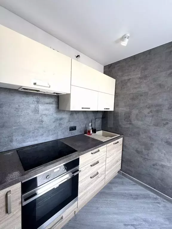 1-к. квартира, 39 м, 4/9 эт. - Фото 1