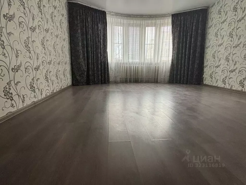 3-к кв. Тамбовская область, Тамбов Первомайская пл., 26к1 (100.0 м) - Фото 1