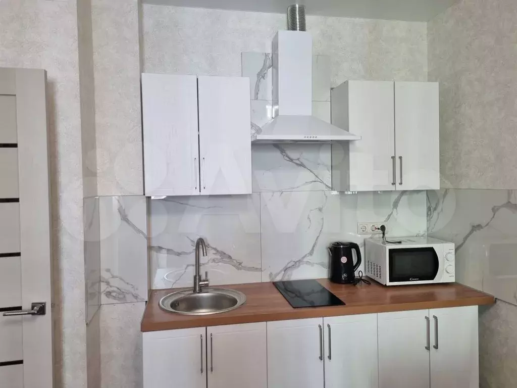 1-к. квартира, 40 м, 8/19 эт. - Фото 1